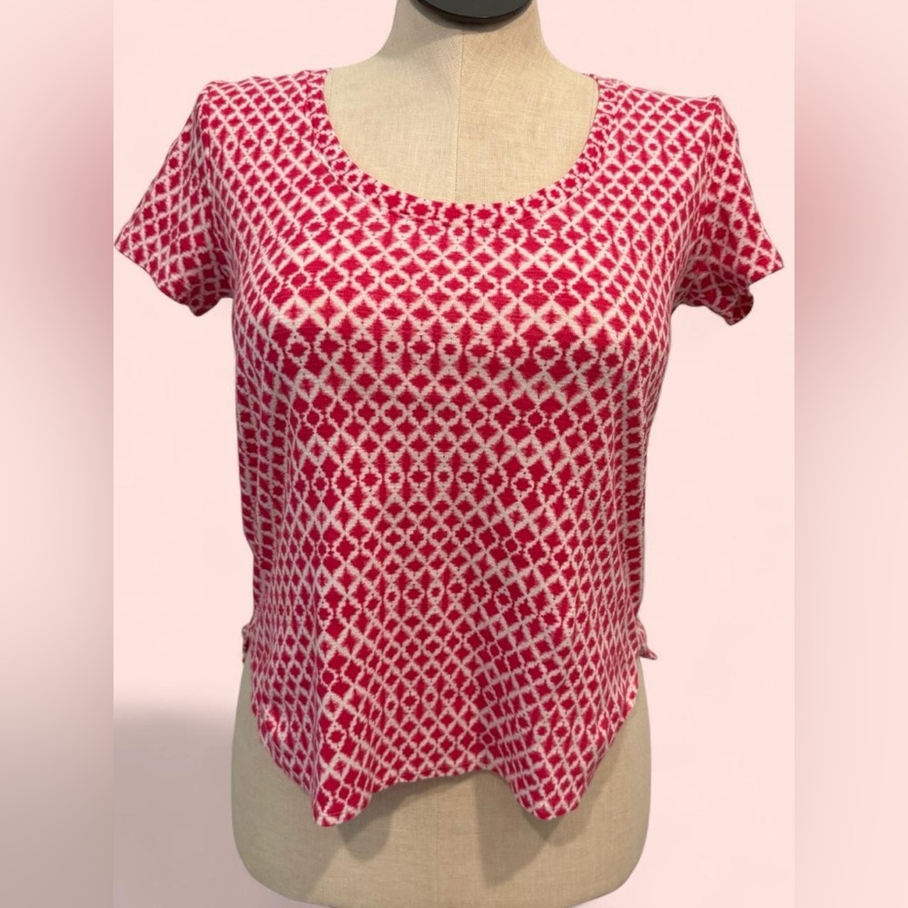 Tommy Bahama Red and White Patterned Top